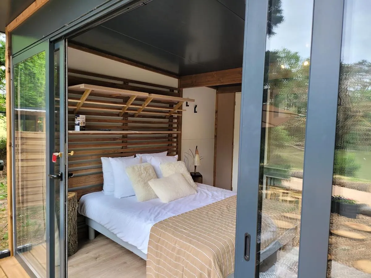 Le Chalet Montegut Hebergements Insolites Hotel Coulandon