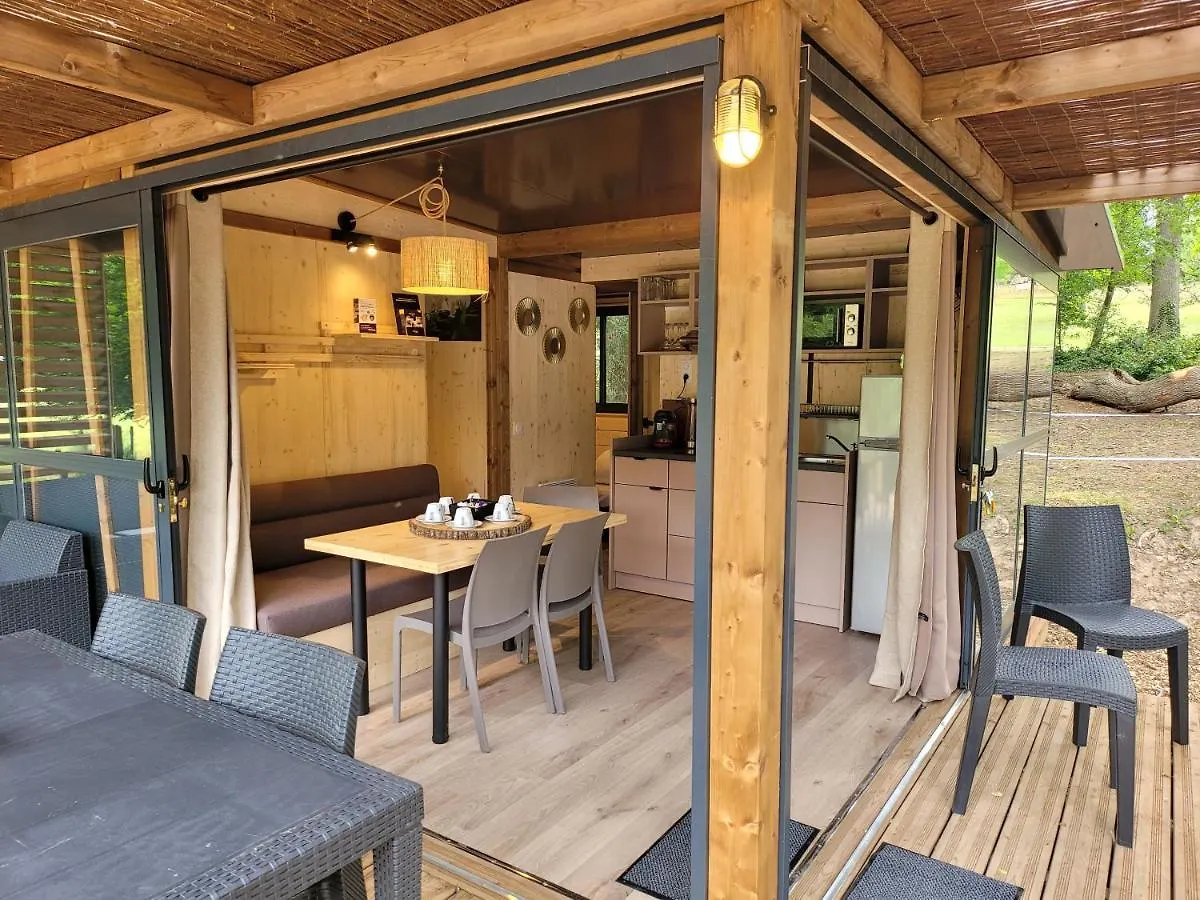 Le Chalet Montegut Hebergements Insolites Hotel Coulandon Campsite