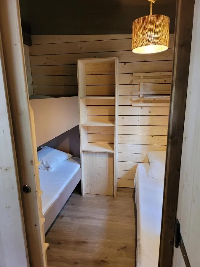 Campsite Le Chalet Montegut Hebergements Insolites Hotel Coulandon
